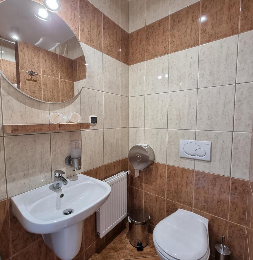 Hotel Jola Września Dış mekan fotoğraf