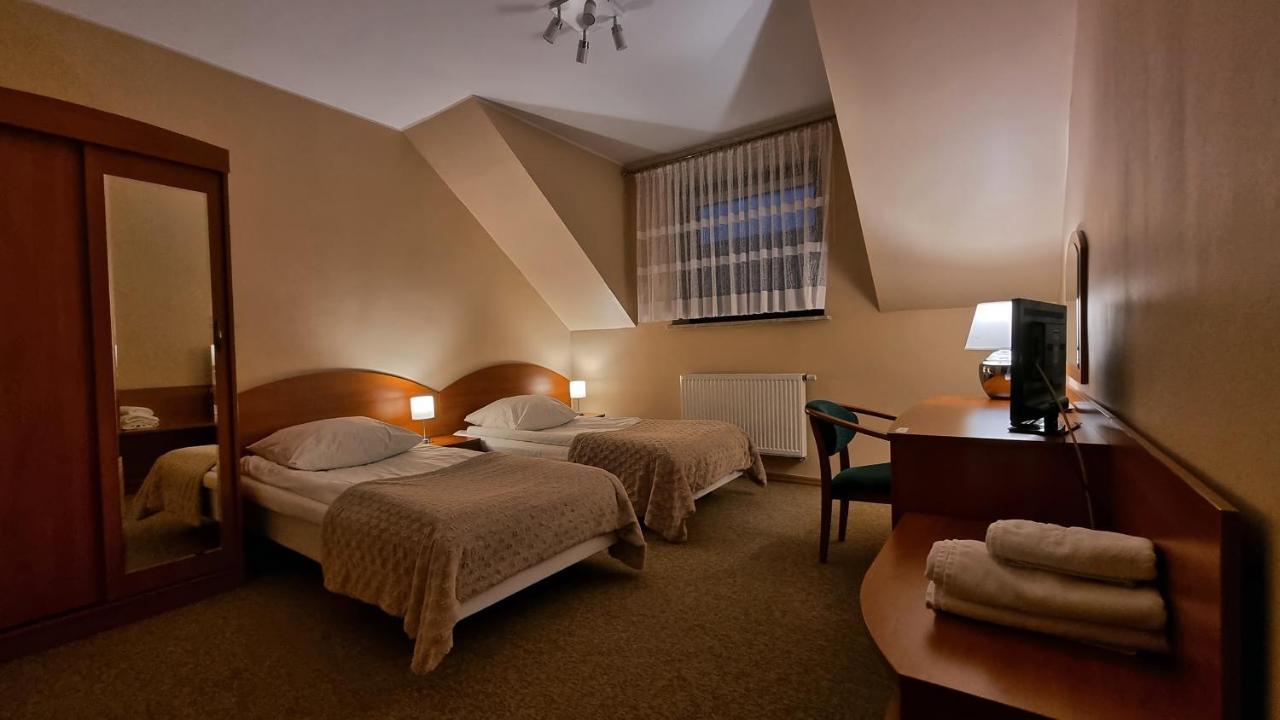 Hotel Jola Września Dış mekan fotoğraf