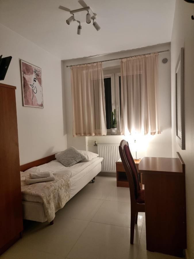 Hotel Jola Września Dış mekan fotoğraf