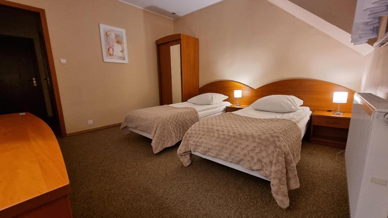 Hotel Jola Września Dış mekan fotoğraf
