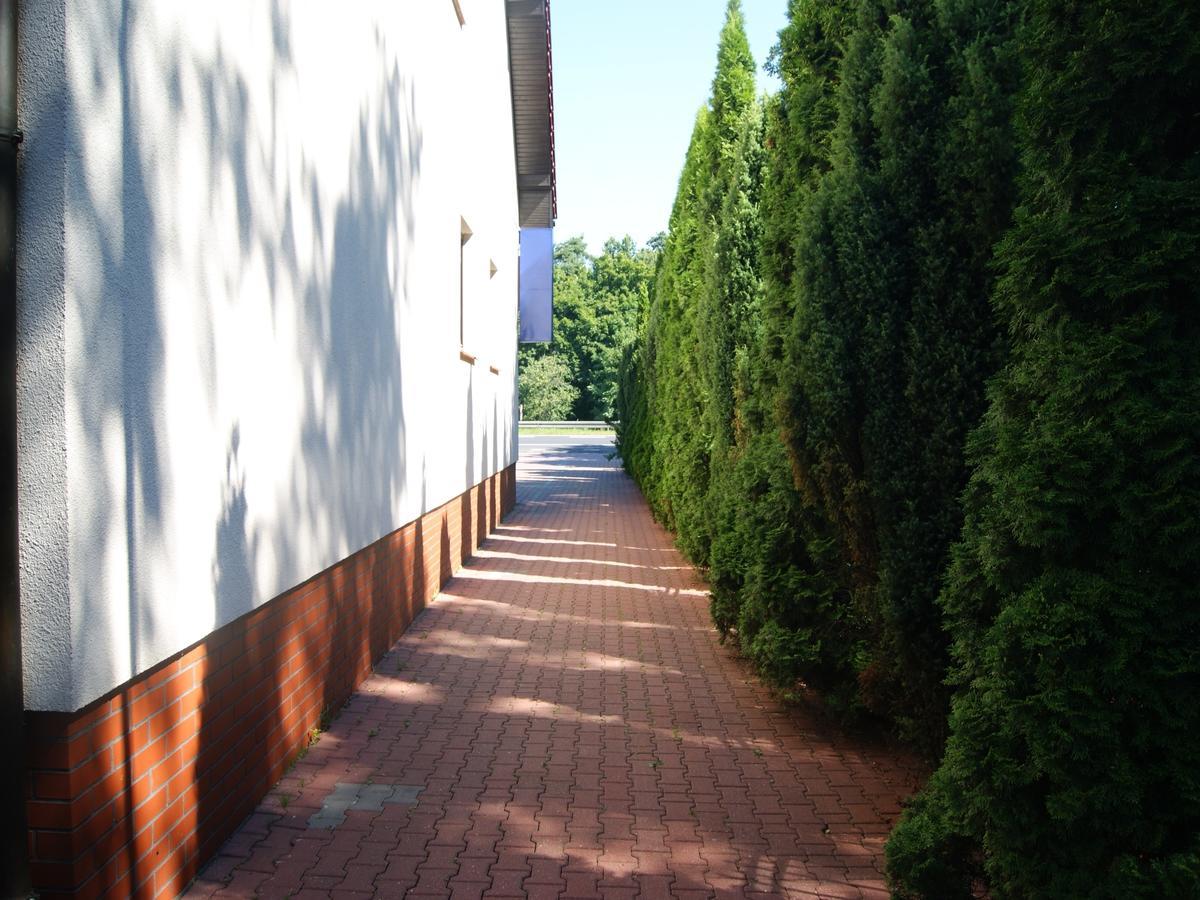 Hotel Jola Września Dış mekan fotoğraf